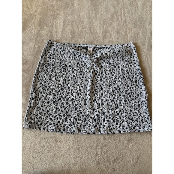 Women's GOOD AMERICAN Size‎ 3X/4X Always Fits Swim Skort Black & White Leopard - Picture 1 of 6